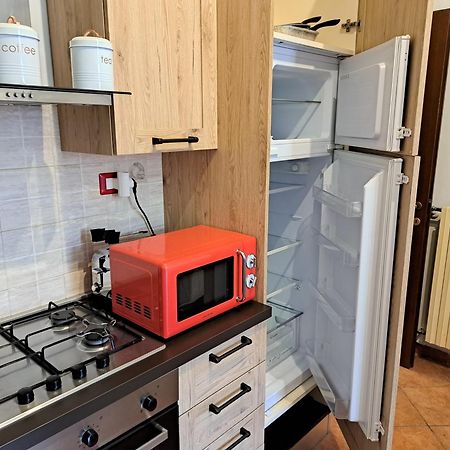 Dieghouse - Monolocale Con Cortile In Corte Lombarda Vicino Al Centro Monza Ngoại thất bức ảnh